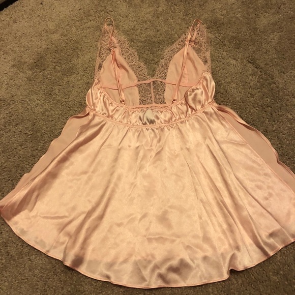 Victoria Secret Babydoll. Make best offer - Picture 3 of 4